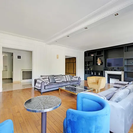Apartment Elegant 3br For 6 - Near Palais Des Congres *