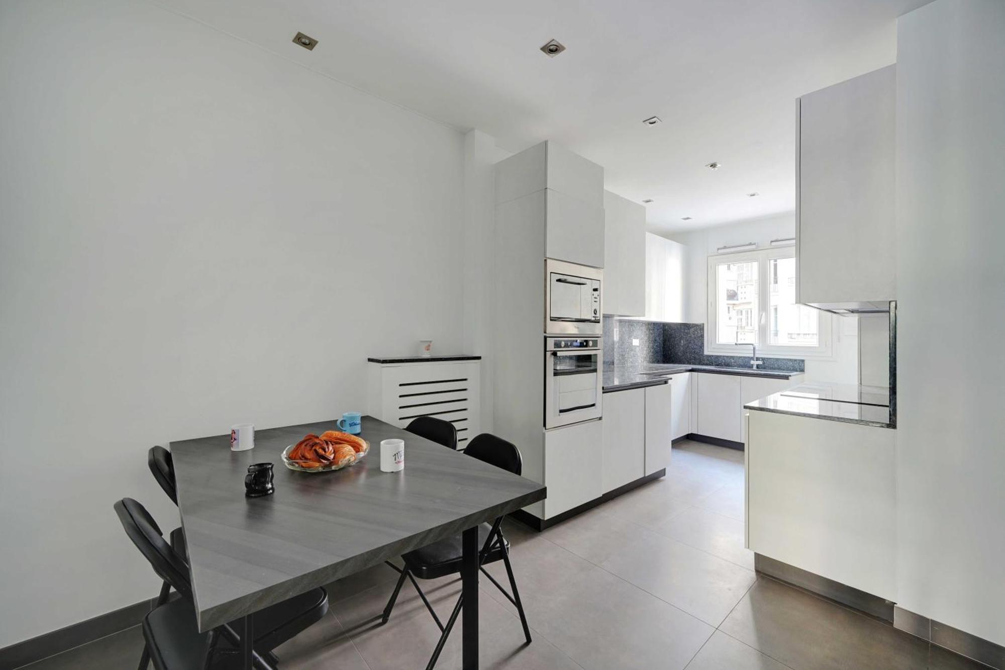 Elegant 3br For 6 - Near Palais Des Congres *